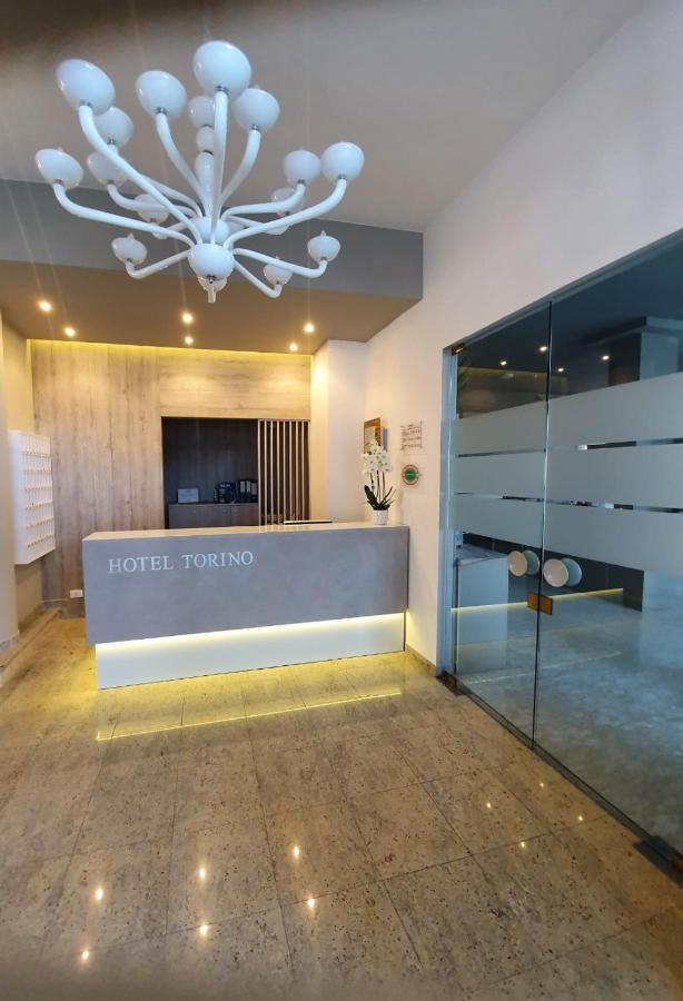 Hotel Torino Лидо ди Йезоло Екстериор снимка