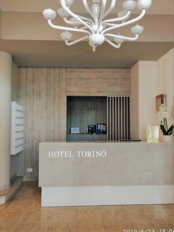 Hotel Torino Лидо ди Йезоло Екстериор снимка
